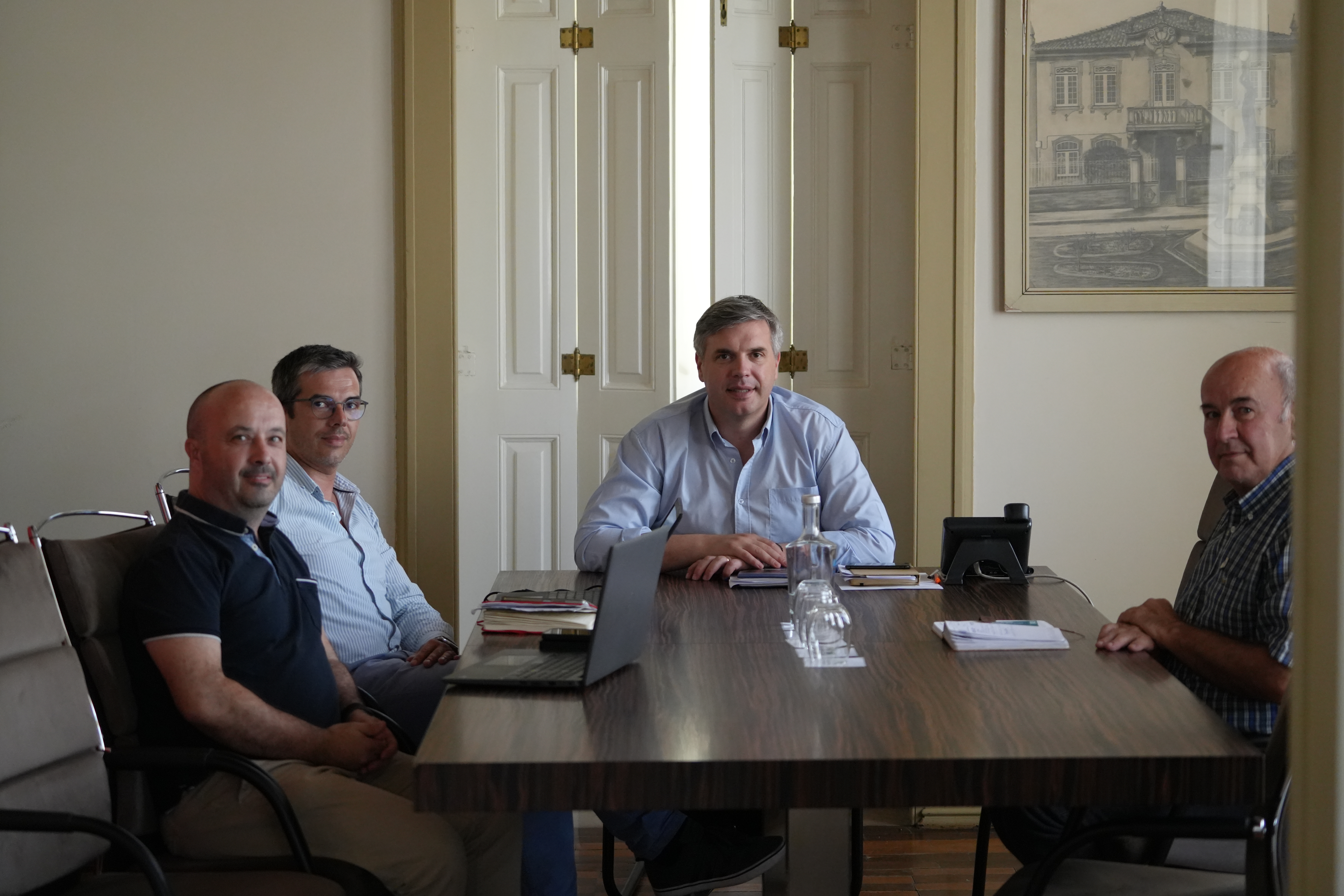 Executivo Municipal reúne com DSTELECOM