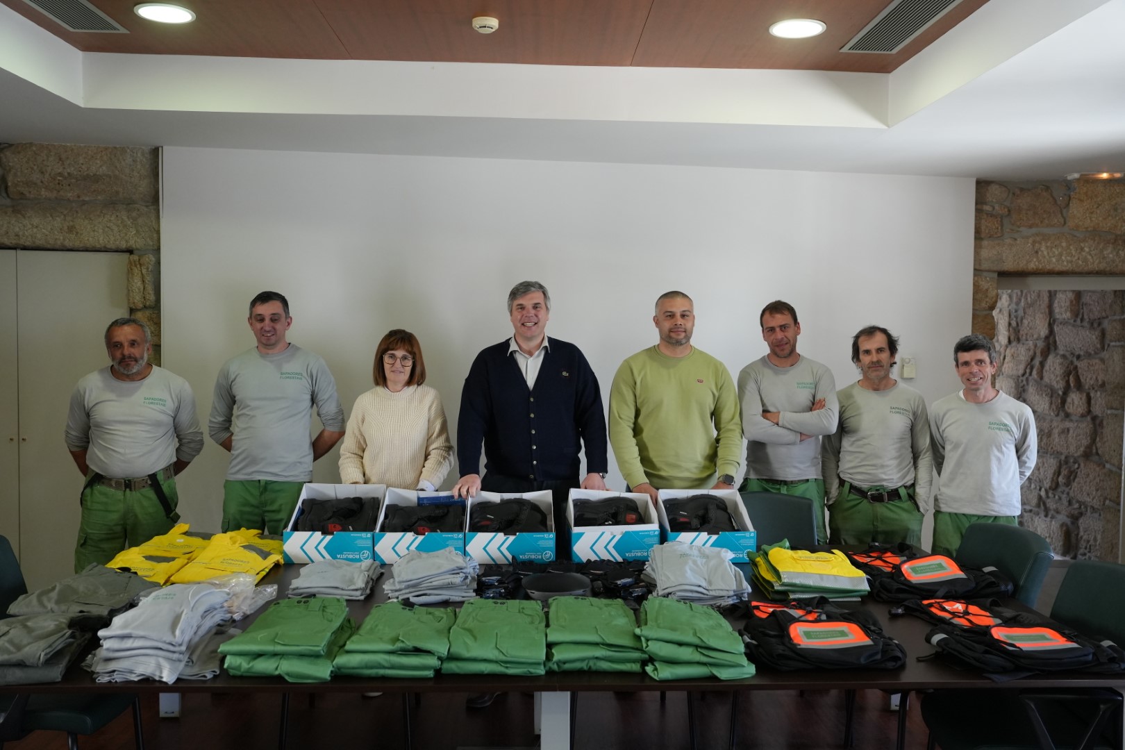 Entrega de Equipamentos Sapadores Florestais
