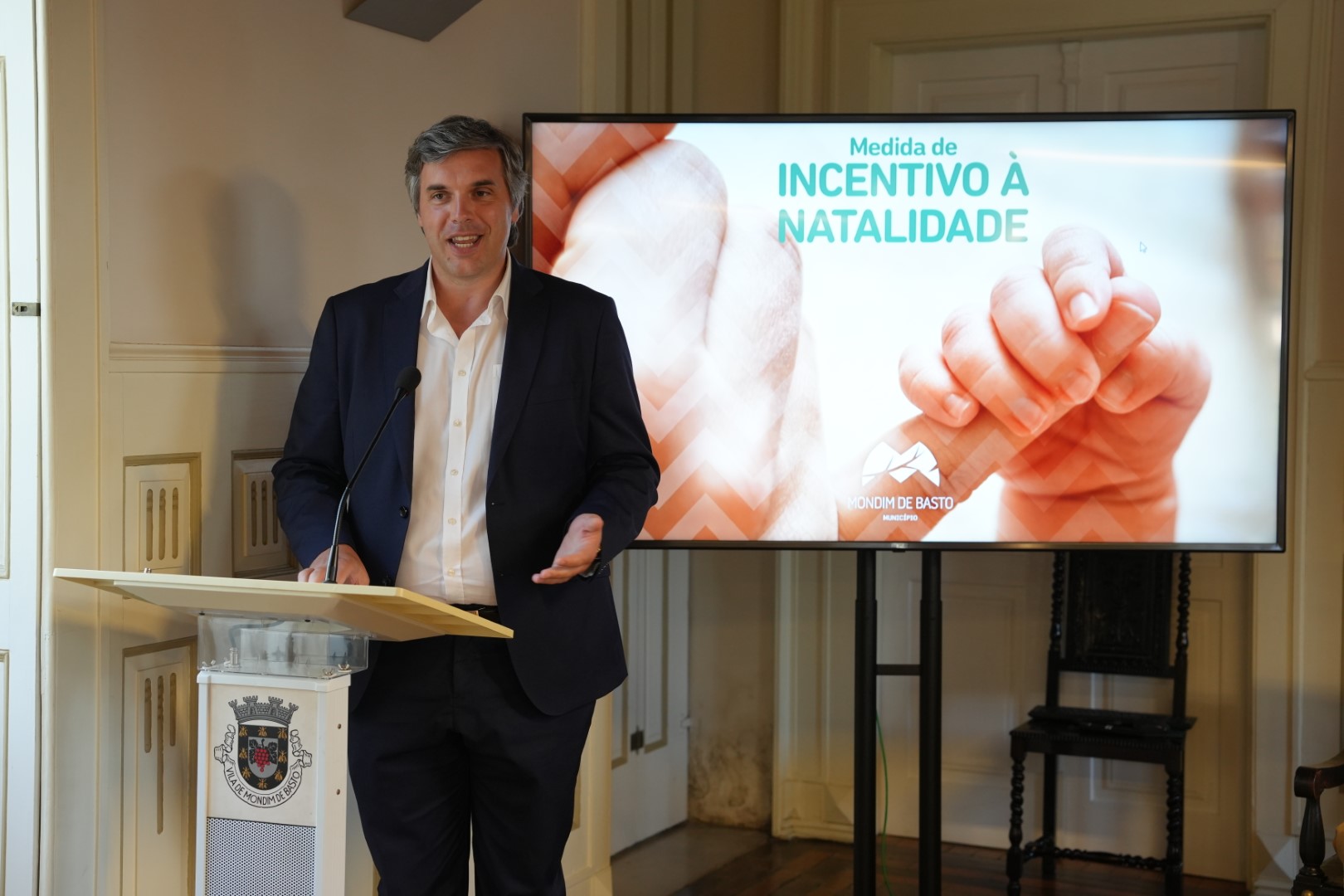 Entrega Incentivos à Natalidade