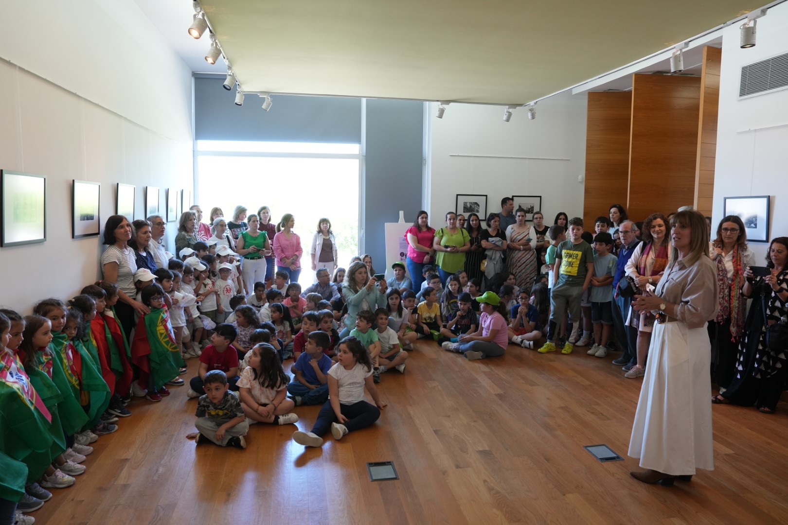 Exposição Dias de Abril