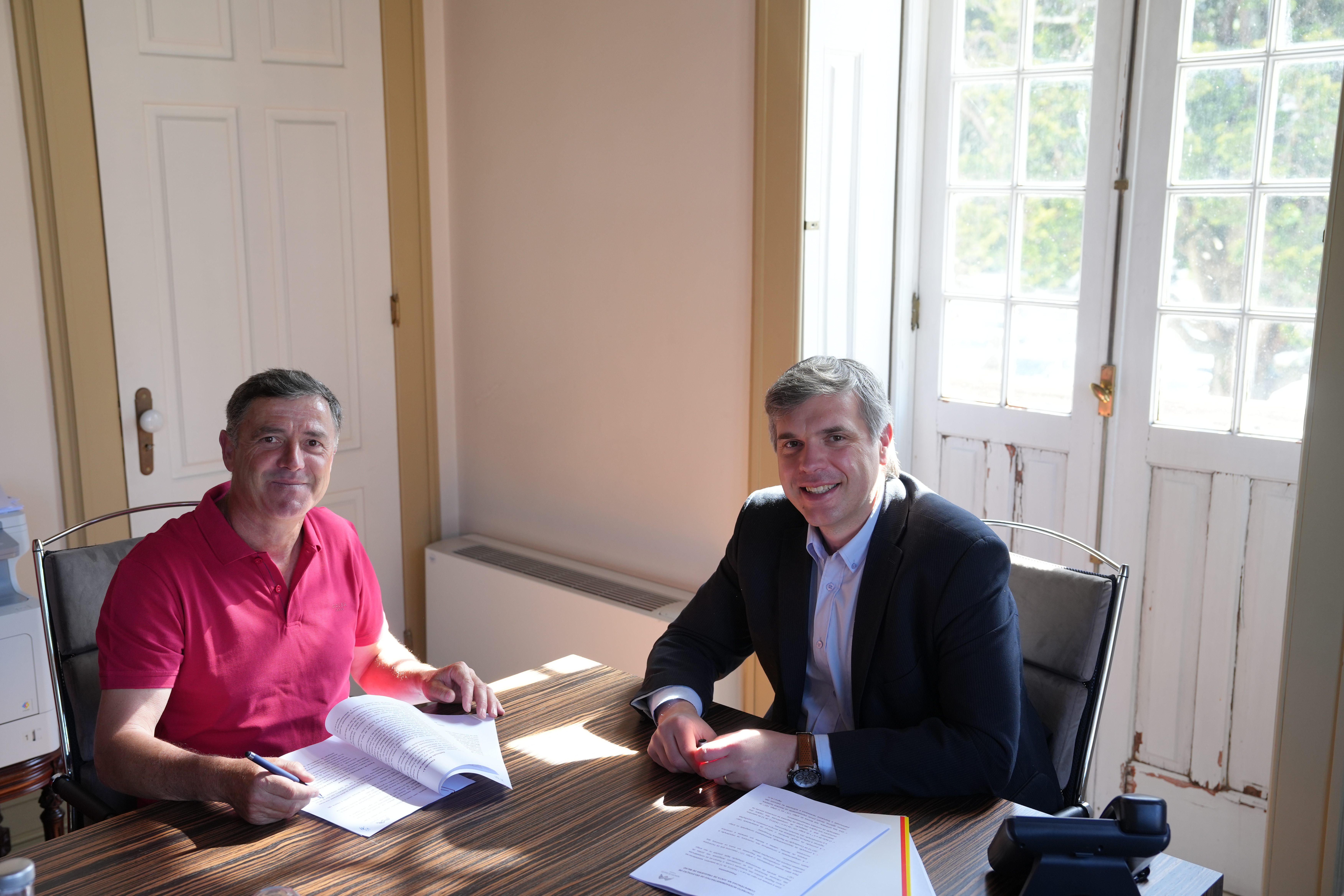 Celebrado Contrato Interadministrativo com a Freguesia do Bilhó para manutenção e limpeza de bermas